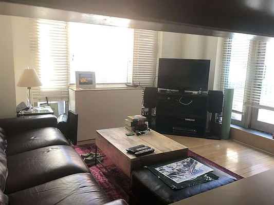 Rented by One Irving Place Realty | media 16