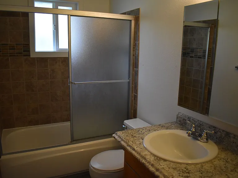 630 & 640 W. Grant St. — Photo 11