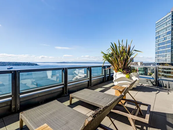 Viktoria, 1915 2nd Ave APT 1005, Seattle, WA 98101