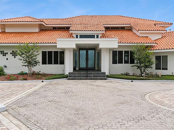 3rd image of 315 MENASHE COURT