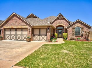 11713 SW 26th Ct, Yukon, OK 73099