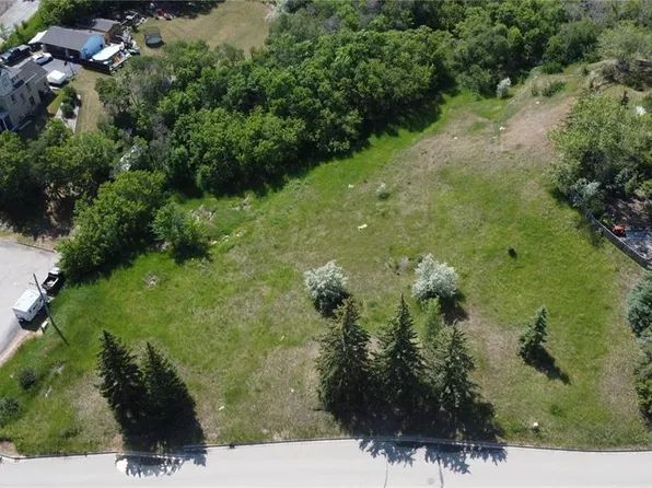 325 James STREET S, Lumsden, SK S0G 3C0