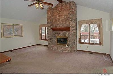 4th image of 1036 Lakewood South Dr