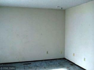 7604 Dunmore Rd, Woodbury, MN 55125