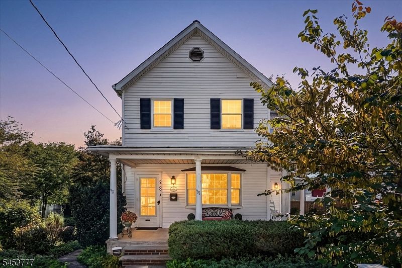 1st image of 28 Leary Ave