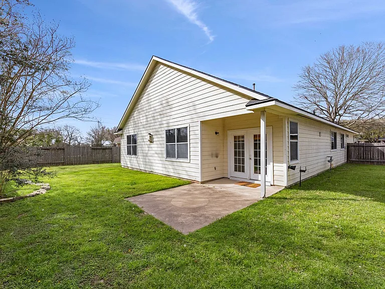 15823 Stiller Park Dr — Photo 24