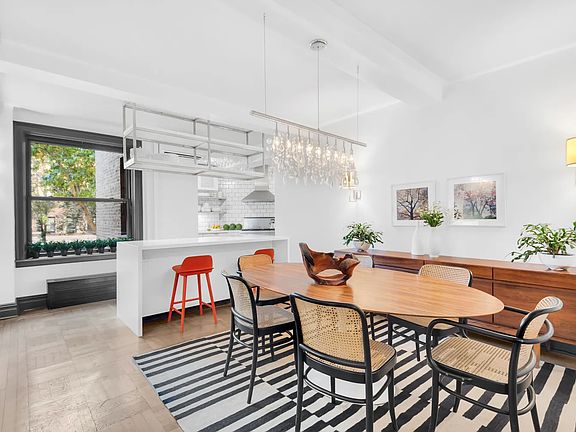 3rd image of 107 W 86th St APT 2E