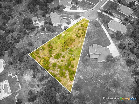2nd image of 2610 Red Bud Way