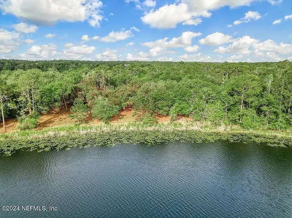 131 Sunset Lane, Interlachen, FL 32148