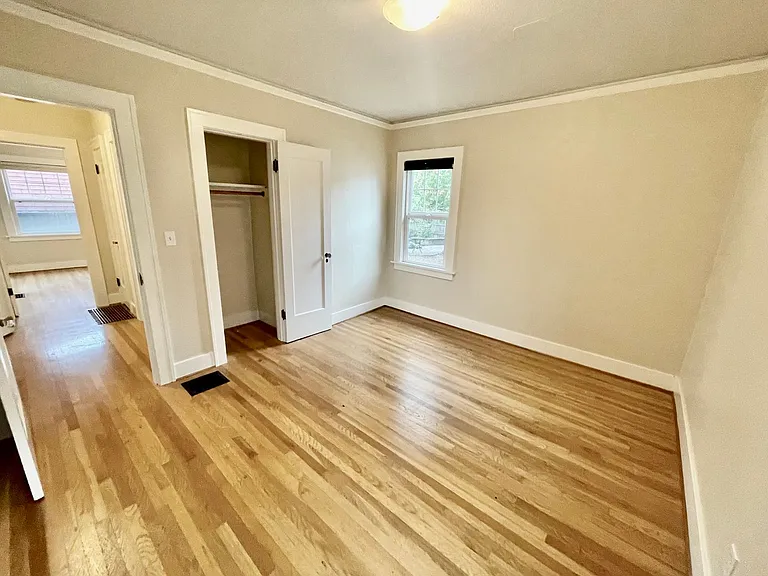 6976 NE Stanton St — Photo 19