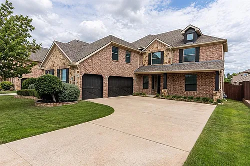 1640 Bradford Grove Trl Photo 1