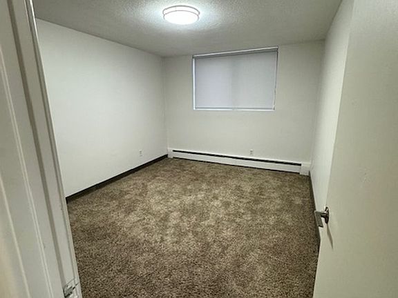 4th image of 519 10th Ave SE APT 4