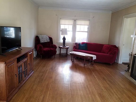 4th image of 1501 Custer Ave