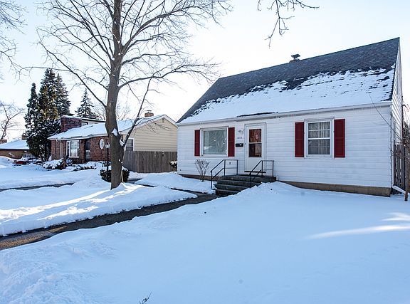 3rd image of 2110 Eshcol Ave