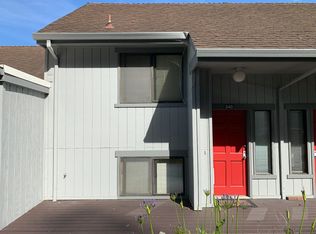 340 Innisfree Dr #64, Daly City, CA 94015