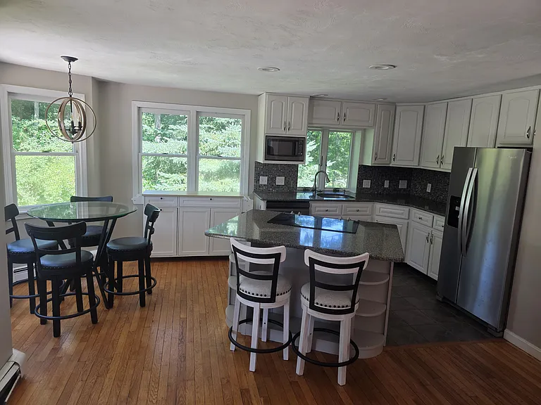 35 Nonantum Rd — Photo 48