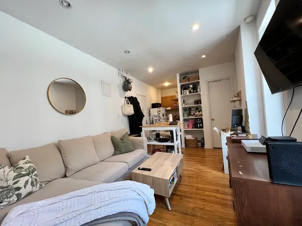 70 Kenmare St APT 11, New York, NY 10012