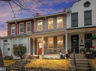 325 14th Pl NE, Washington, DC 20002