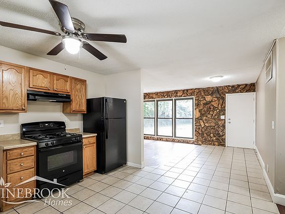5th image of 8832 Cabot Dr