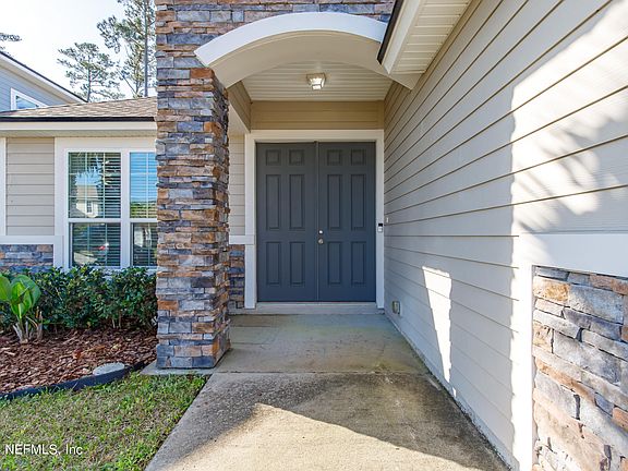 3rd image of 15451 TURKOMAN Circle