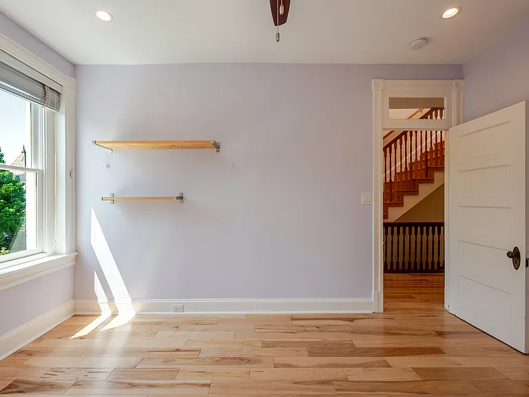 1234 E St NE — Photo 52