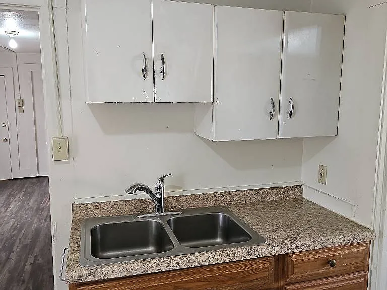 614 Water St #1/2 — Photo 5