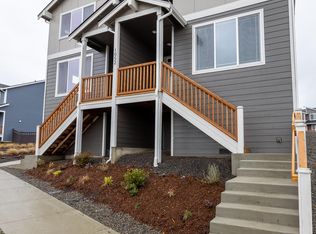 1054 Magnuson Way, Bremerton, WA 98310