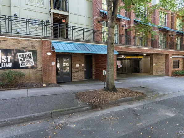 1101 W 1st St APT 126, Charlotte, NC 28202