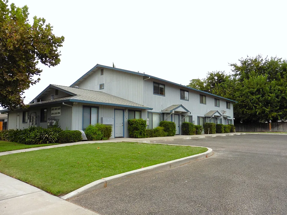 1291 Elm Ave