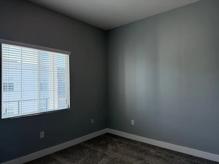 Axis 2300 Apartments — Photo 135