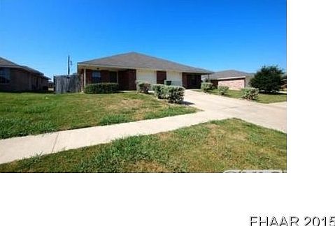 2nd image of 2706 Alma Dr