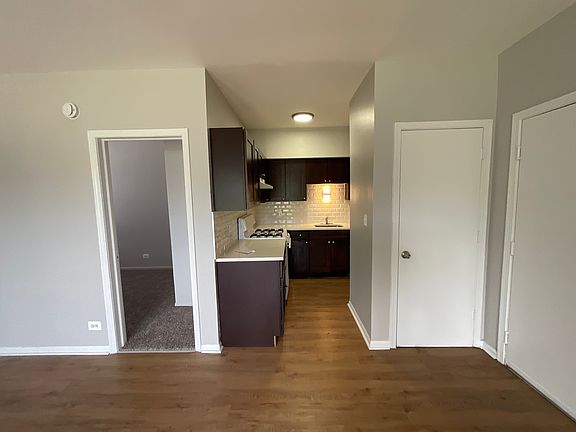 2nd image of 6450 S Kenwood Ave #1