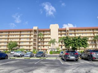 3590 Via Poinciana APT 614, Lake Worth, FL 33467