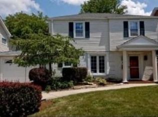 341 S Newbury Pl, Arlington Heights, IL