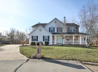 1529 Heritage Manor Cir, Saint Charles, MO 63303