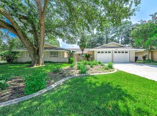 1616 Redway Ln, Houston, TX 77062
