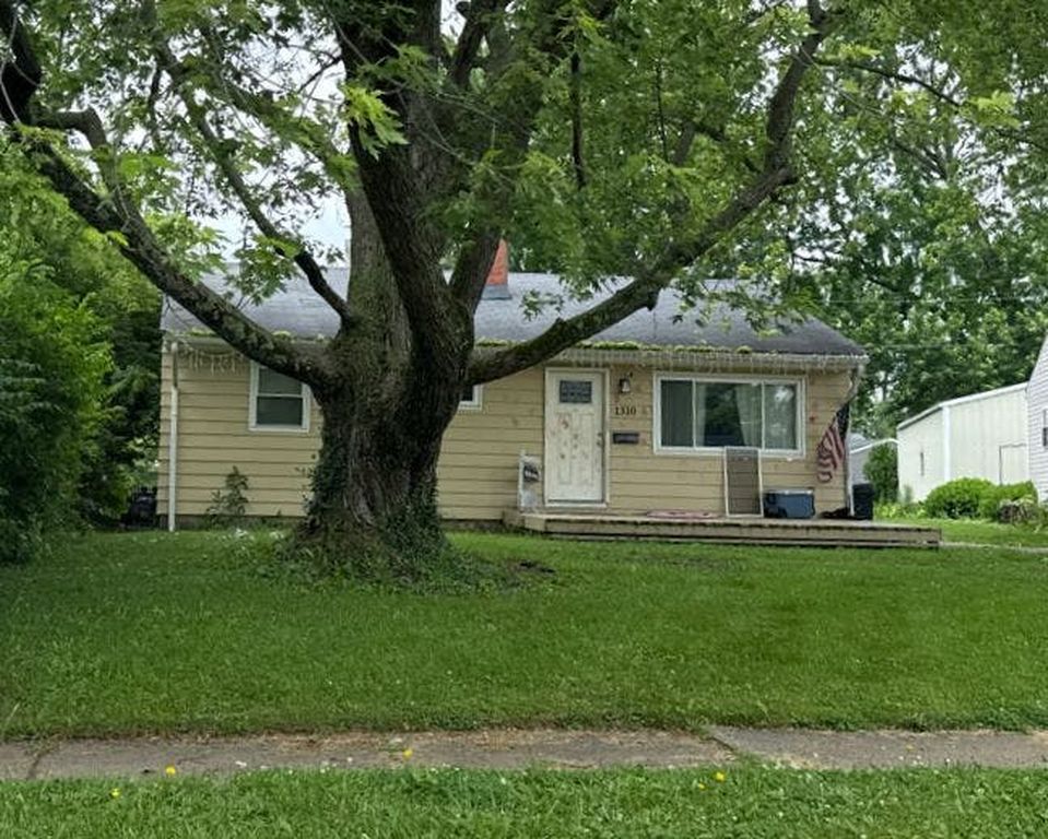 Real estate listing image