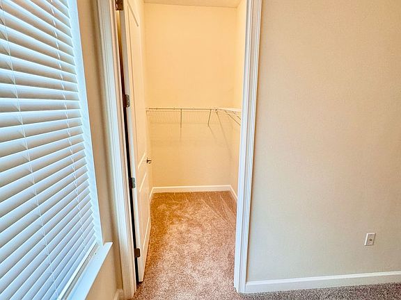 4th image of 10000 Davis Creek Cir #2