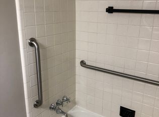 575 S James Rd, Columbus, OH 43213