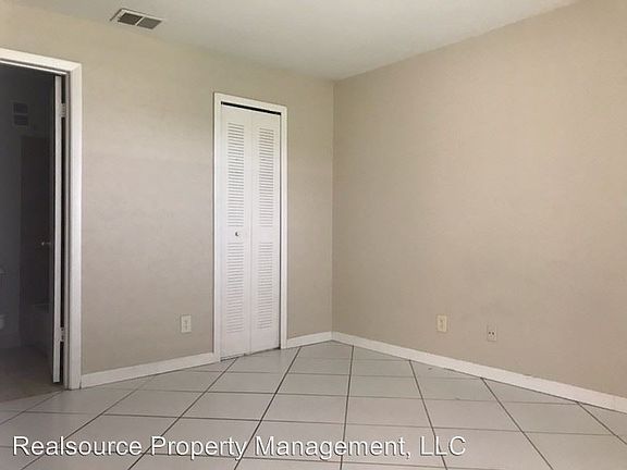 3rd image of 4736 Walden Cir APT 1134