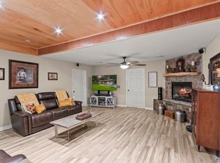 269 Sue Nora Dr, Union Grove, AL 35175