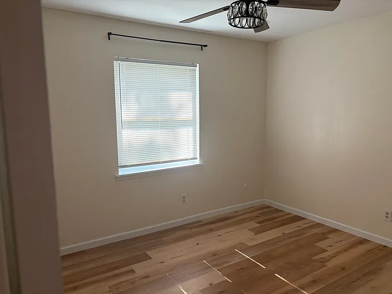 4702 Pinson Dr — Photo 17