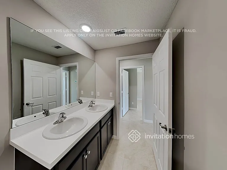 373 NW Avens St — Photo 15