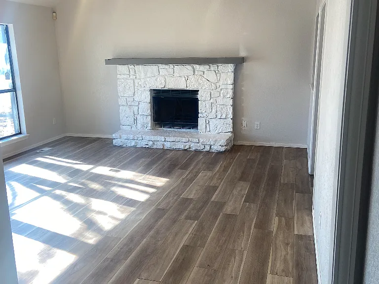 10833 E 67th St S — Photo 5