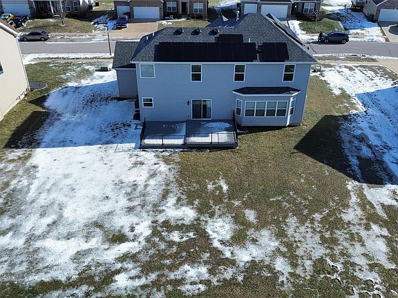 3rd image of 1047 Richland Park Dr