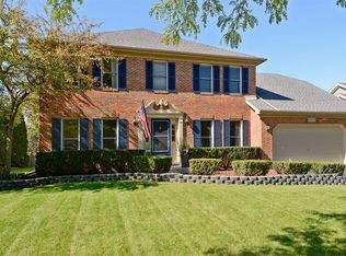 3615 Othello Dr, Naperville, IL 60564