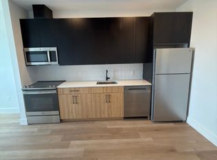 38 Madison St #416, Newark, NJ 07105