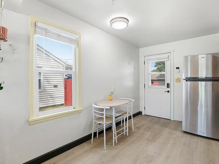 5408 N Adams St — Photo 7