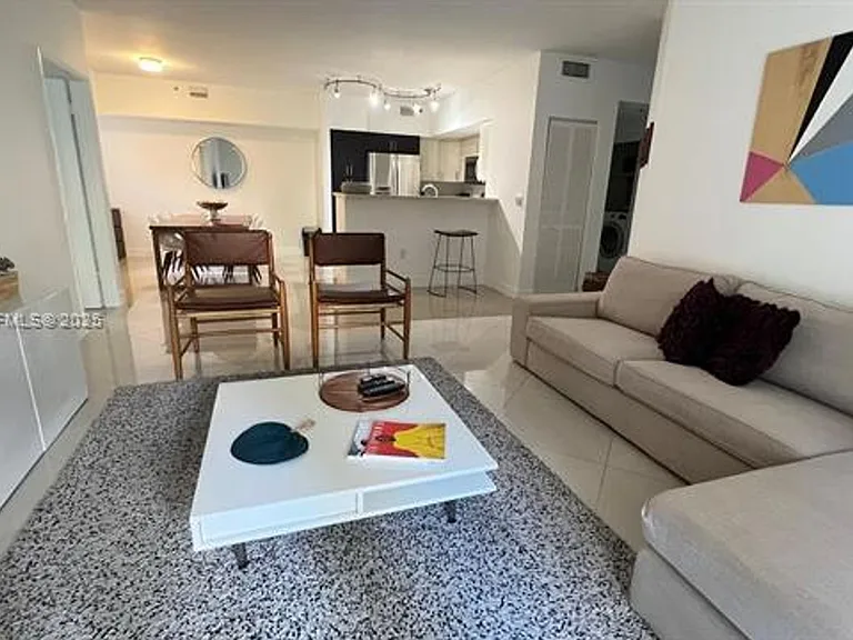19701 E Country Club Dr #5108 — Photo 3