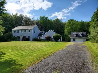 11 Eastwood Dr, Johnson City, NY 13790